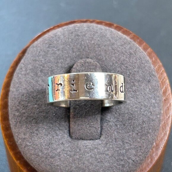 Far Fetched Sterling Silver 925 "Friends Forever" Engraved 6mm Band Ring Size 7 - Picture 1 of 13